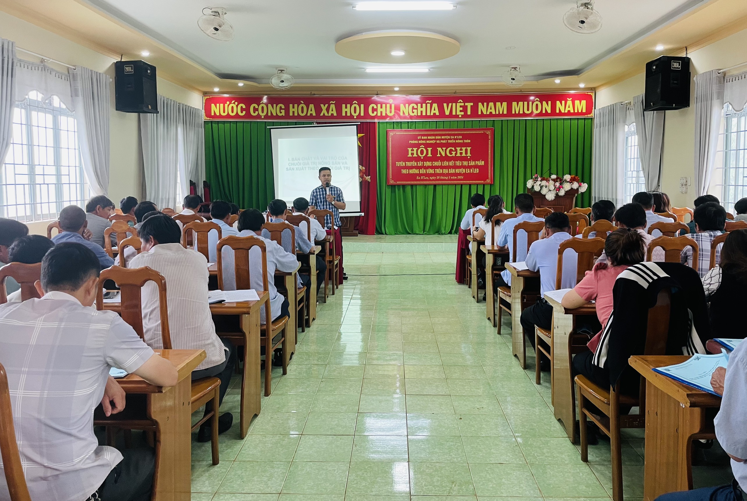 Hội nghị tuyên truyền xây dựng chuỗi liên kết tiêu thụ sản phẩm theo hướng bền vững trên địa bàn huyện Ea H’Leo 